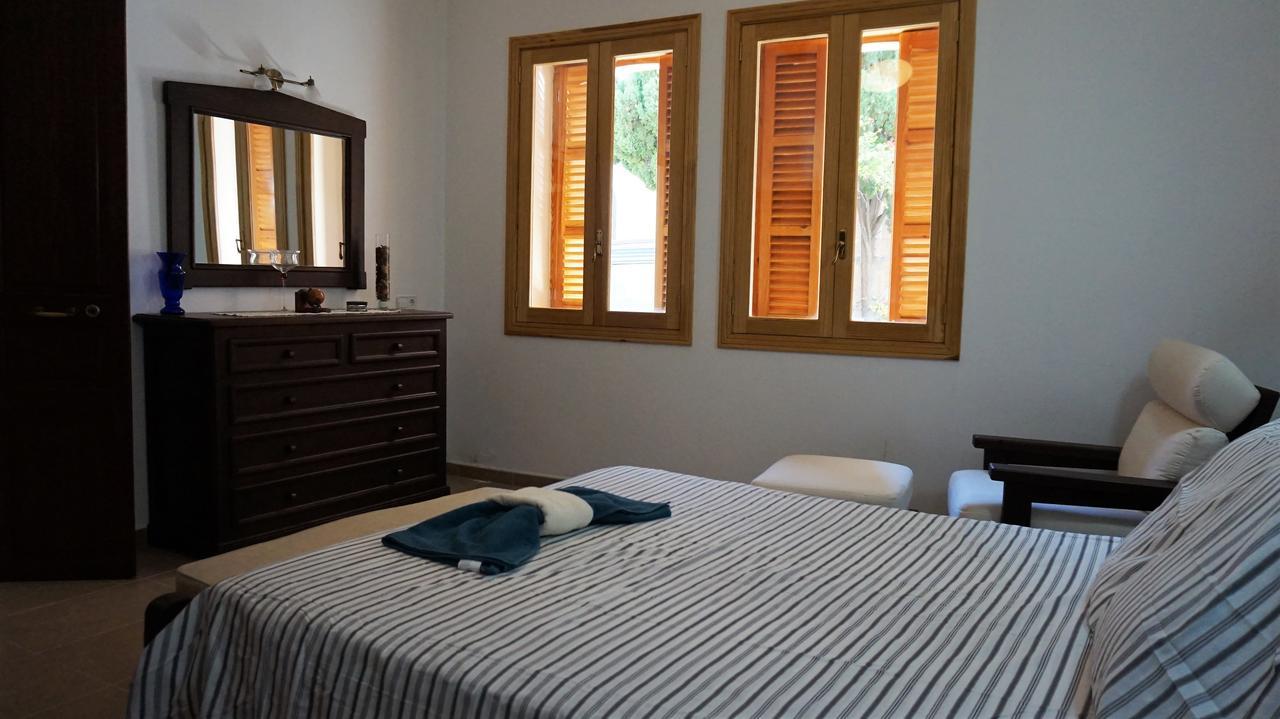 Born 23 - House With Pool In The Centre Of Lluchmayor. Free Wifi Llucmajor  Buitenkant foto