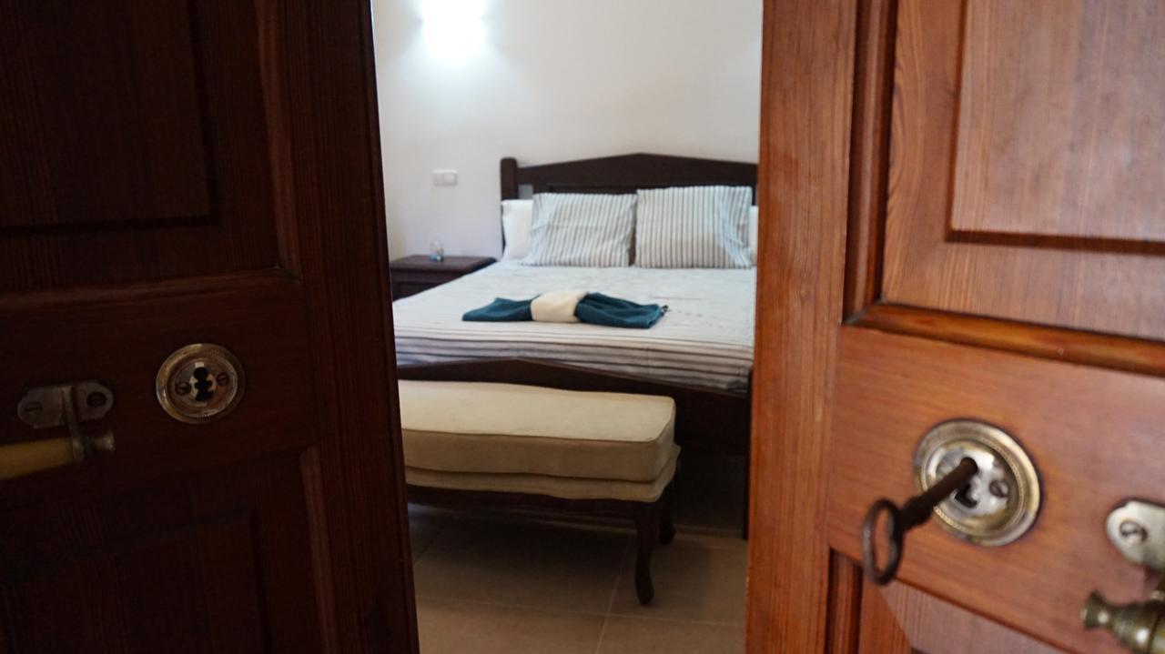 Born 23 - House With Pool In The Centre Of Lluchmayor. Free Wifi Llucmajor  Buitenkant foto